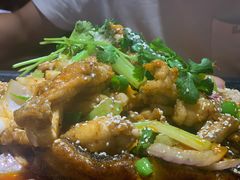-渝胖子老城区炭火蛙锅(临城店)