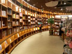 -博览书店(越秀悦汇天地店)