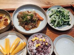 -山食间·中式营养轻餐(保利时光里店)