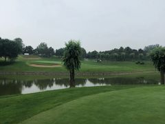 -龙熙温泉高尔夫俱乐部