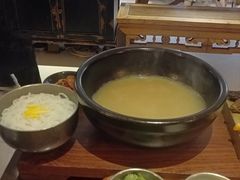 -银米·云南传统过桥米线(双廊黑金冠店)