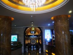 -深圳君逸国际酒店(龙岗横岗塘坑地铁站店)