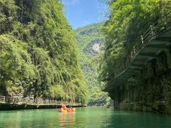 -阿依河景区