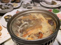 -雍和会海鲜姿造自助(湖东路店)