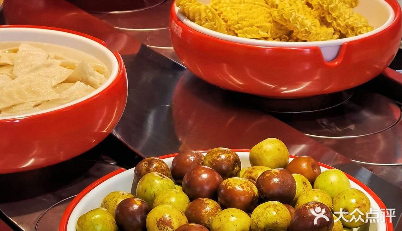 红红火火小火锅，今天来吃俯天歌