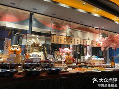 -雍容荟帝王蟹活龙虾展台自助(IFS黑金店)