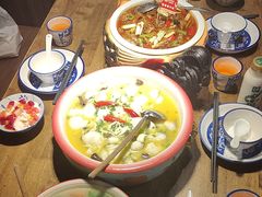 客家风味酸菜鱼-龙潭喜客·四川客家菜