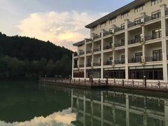 -乳源丽宫国际温泉酒店