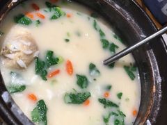 鸡块砂锅粥-小城粥道·海胆鲜虾粥(解放广场店)