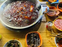 -毛毛老火锅(八年观音桥店)