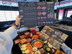 -牛武士寿喜烧·和牛火锅自助(全球首店)