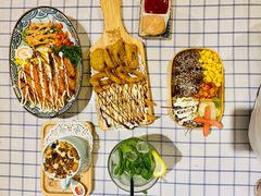 -万能料理屋(钟鼓岭路店)
