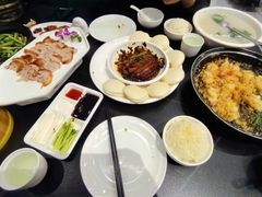 -国人川菜(李家村建东街店)