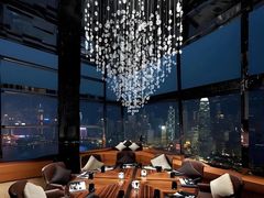 -OZONE 顶楼酒吧(香港丽思卡尔顿酒店)
