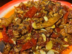 -柴窝堡22号辣子鸡·传承新疆菜