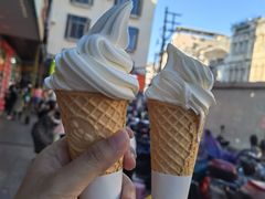-泰龙城小吃街