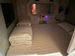-鸿泰洋美食水会(东门中店)