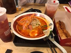 冬阴功拉面-雷门拉面(龙湖成都金楠天街店)