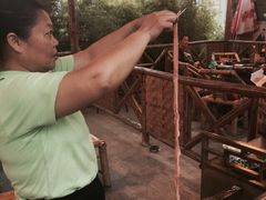 -茅草房·河畔园林火锅