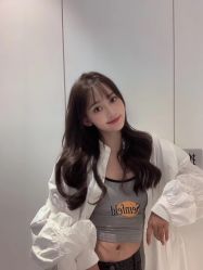 -INSTYLE造型·明星店