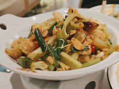 -川人百味(金安中央大街店)