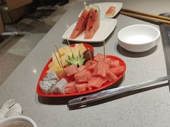 -海底捞火锅(新松江路生日主题店)