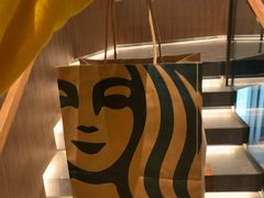 -星巴克(杭州临平银泰城B1店)