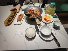 -相遇·川湘融合菜(丹阳吾悦广场店)