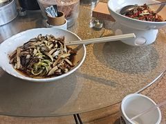 -湘力力小院·鱼汤泡饭(枫林路店)