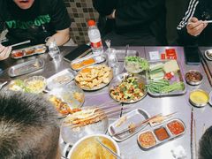 -马路牙子烧烤音乐酒馆(望京店)