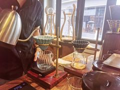 -Metal hands·铁手咖啡