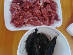 -养牛邓·潮汕牛肉海鲜自助火锅(广州店)