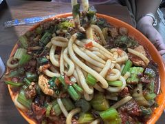 -玲玲米粉·新疆现炒米粉(大十字总店)