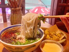 -云阿蛮生烫牛肉米线(景星店)