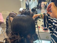 -金夫人化妆摄影职业培训学校