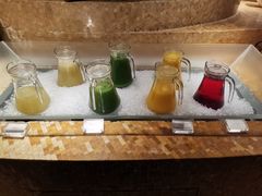 鲜榨果汁-上海大船酒店-沙滩餐厅