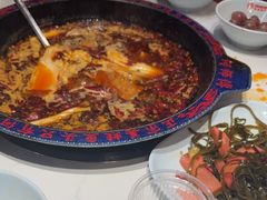 -何师傅美蛙鱼头(汉街店)