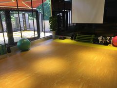 -Liking Fit24小时智能健身(金汇路韩国街店)