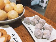 -牛小隆牛肉面馆(四牌楼店)