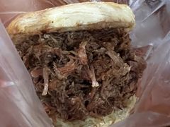 -老西关黄老太牛肉烧饼