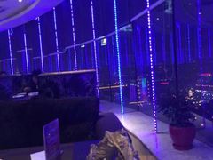 -云顶旋转自助景观餐厅