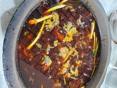 -谭记石锅鱼府(三道堰店)