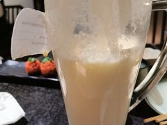 铁观音鲜奶盖-湊湊火锅·茶憩(新中关购物中心店)