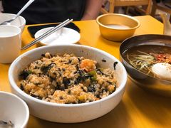 海鲜紫菜拌饭-屋里家延边朝鲜族冷面(南园店)