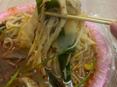-老邮差酸辣粉麻辣烫(步行街店)
