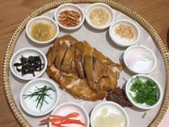 -顺风汤馆·广府粤菜(江宸天街店)