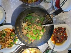 -费大厨辣椒炒肉(黄兴中心广场店)