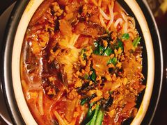 小锅米线-大理实力希尔顿酒店御璽中餐厅YUXI – CHINESE RESTAURANT
