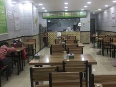 -犇犇肉饼(九方财富广场一座店)