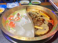 麻辣鸳鸯锅-来涮蜀鲜货火锅串串香(菜市口店)